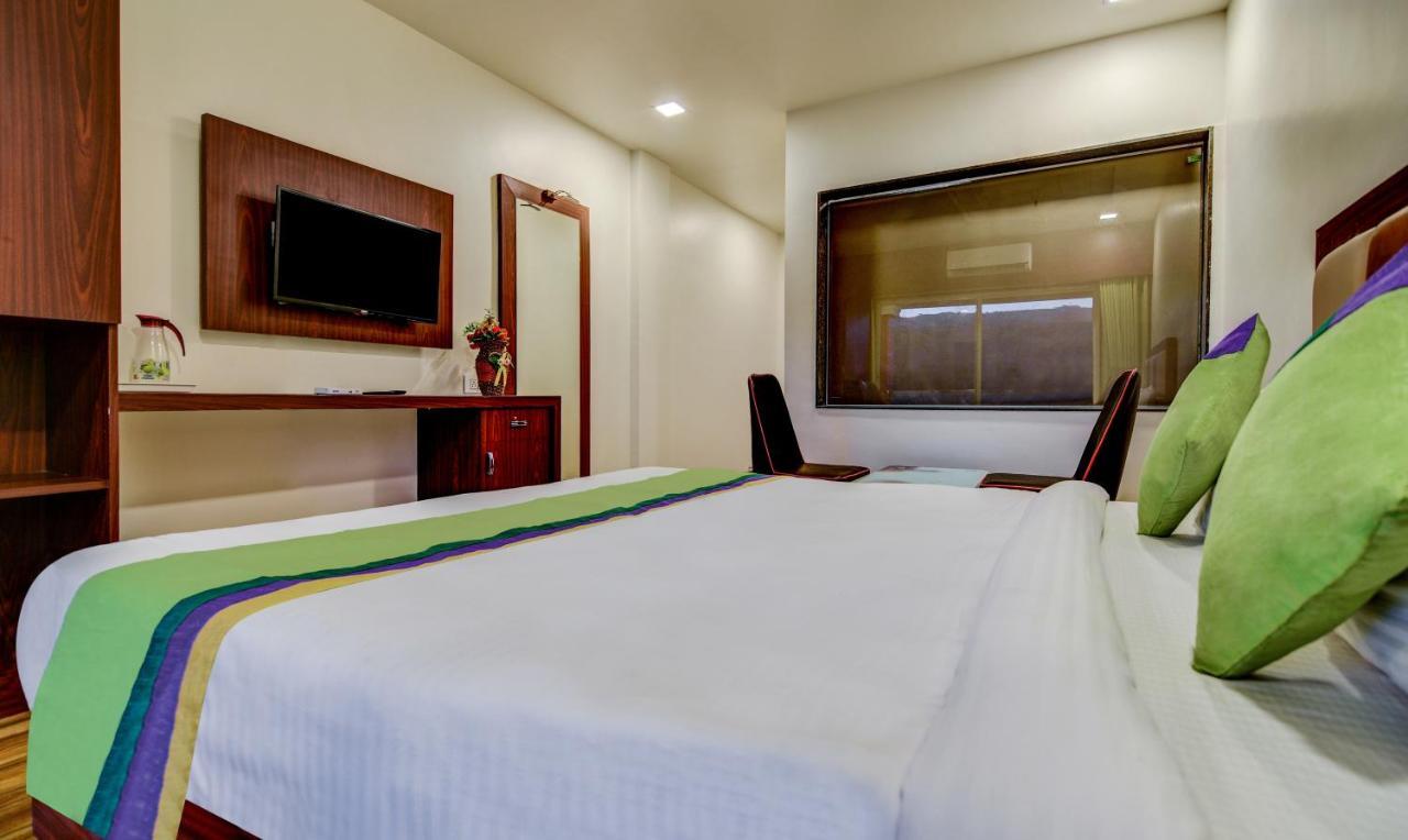 Treebo Trend Khushi River Side Retreat Hotel Mahabaleshwar Ngoại thất bức ảnh